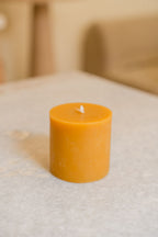 Honeycomb Classic 3x3 Beeswax Pillar (12 oz)